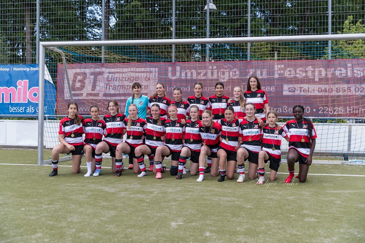 Bild 237 - wCJ Ballfreunde Pokal Finale  Altona 93 - Eimsbuetteler TV : Ergebnis: 0:2